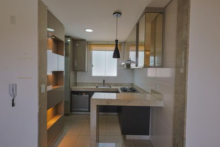 Apartamento à venda com 3 quartos, 174m² em Jardim America, Belo Horizonte