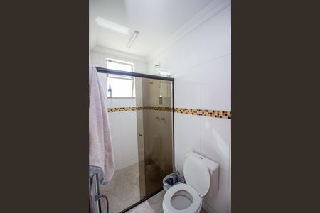 Casa à venda com 160m², 3 quartos e 3 vagasBanheiro da Suíte