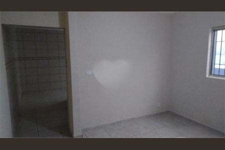 Casa à venda com 6 quartos, 245m² em Jardim São Paulo, São Paulo