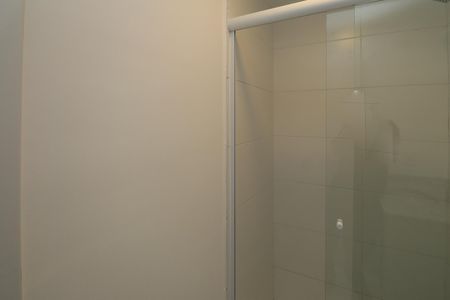 Apartamento para alugar com 56m², 2 quartos e 1 vaga Apartamento para alugar com 56m², 2 quartos e 1 vagaBanheiro 1