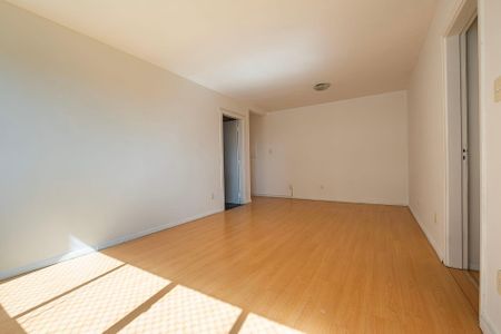 Sala de apartamento à venda com 2 quartos, 73m² em Vila Madalena, São Paulo