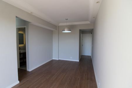 Sala de apartamento para alugar com 3 quartos, 64m² em Rio Pequeno, São Paulo