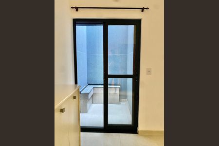 Apartamento para alugar com 28m², 1 quarto e sem vagaQuintal