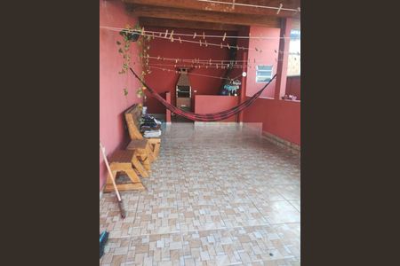 Casa à venda com 125m², 2 quartos e 2 vagas