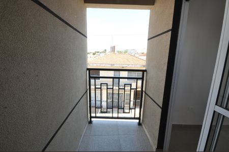 Sacada da Sala de apartamento para alugar com 2 quartos, 44m² em Vila Constança, São Paulo