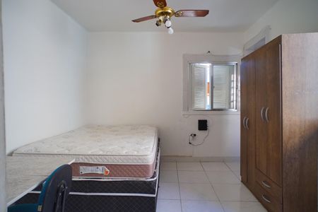 Quarto  de apartamento para alugar com 1 quarto, 43m² em São Geraldo, Porto Alegre
