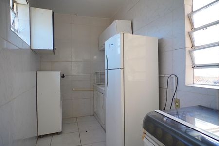Cozinha  de apartamento para alugar com 1 quarto, 43m² em São Geraldo, Porto Alegre