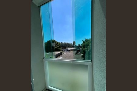 Foto 08 de casa à venda com 4 quartos, 128m² em Vila Taquari, São Paulo