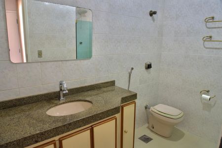 Apartamento para alugar com 130m², 4 quartos e 2 vagasSuíte - Banheiro