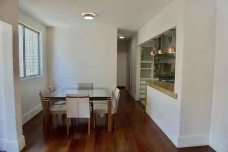 Sala de apartamento para alugar com 4 quartos, 130m² em Buritis, Belo Horizonte