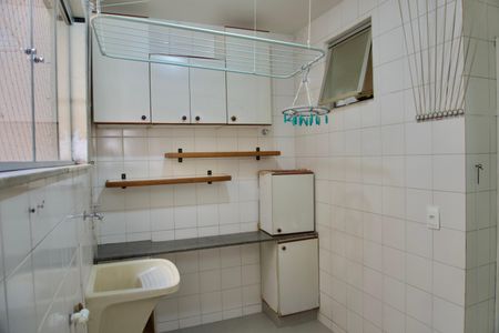 Apartamento para alugar com 130m², 4 quartos e 2 vagasÁrea de Serviço