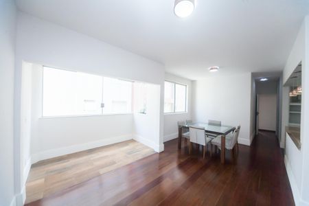 Sala de apartamento para alugar com 4 quartos, 130m² em Buritis, Belo Horizonte