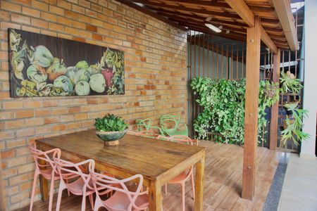 Apartamento para alugar com 130m², 4 quartos e 2 vagasÁrea Comum - Churrasqueira