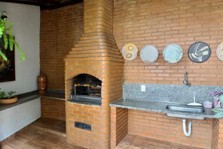 Apartamento para alugar com 130m², 4 quartos e 2 vagasÁrea Comum - Churrasqueira