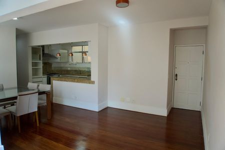 Apartamento para alugar com 130m², 4 quartos e 2 vagasSala