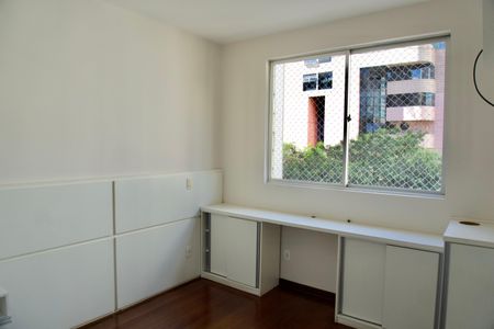 Apartamento para alugar com 130m², 4 quartos e 2 vagasQuarto 3