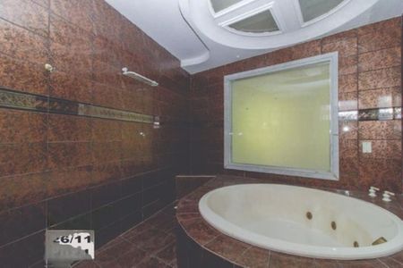 Casa à venda com 4 quartos, 675m² em Vila Valqueire, Rio de Janeiro