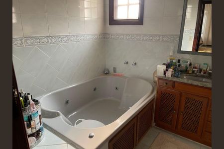 Casa à venda com 600m², 4 quartos e 7 vagas