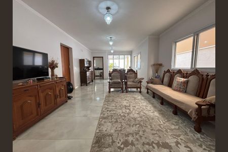 Casa à venda com 4 quartos, 315m² em Swiss Park, Campinas