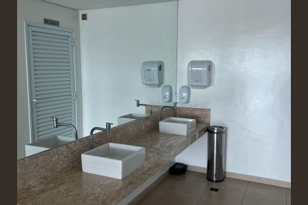 Apartamento para alugar com 82m², 2 quartos e 2 vagas