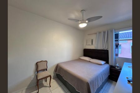 Casa de condomínio à venda com 120m², 3 quartos e 2 vagasSuite 