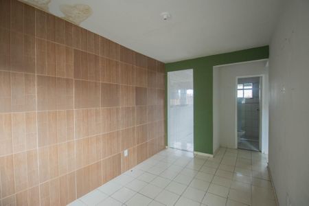 Sala de casa de condomínio para alugar com 2 quartos, 55m² em Pacheco, São Gonçalo