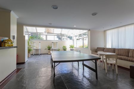 Apartamento à venda com 54m², 2 quartos e 1 vagaSalão de jogos