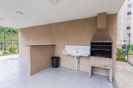 Apartamento para alugar com 42m², 2 quartos e sem vagaÁrea comum - Churrasqueira 2