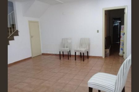 Casa à venda com 4 quartos, 250m² em Jardim Sertaozinho, São Paulo