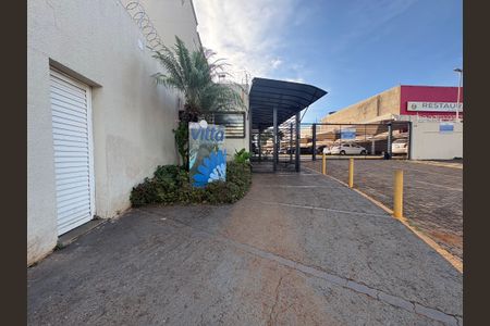 Apartamento para alugar com 45m², 2 quartos e 1 vagaFachada