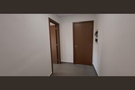 Apartamento para alugar com 85m², 2 quartos e 2 vagasHall social