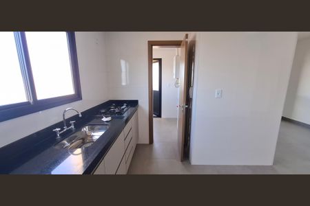 Apartamento para alugar com 85m², 2 quartos e 2 vagasCozinha