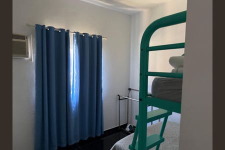 Casa de condomínio para alugar com 80m², 4 quartos e 3 vagas