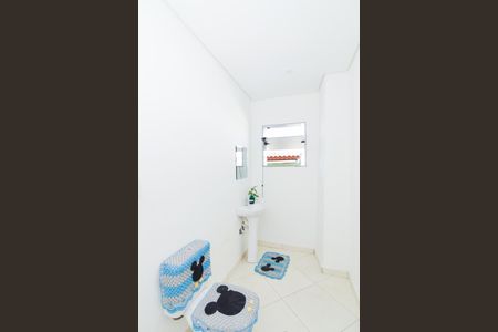 Casa para alugar com 357m², 3 quartos e 2 vagasBanheiro Social