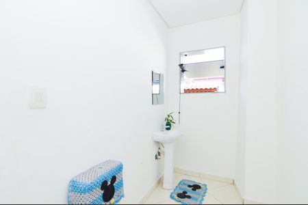 Casa para alugar com 357m², 3 quartos e 2 vagasBanheiro Social