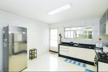 Casa para alugar com 357m², 3 quartos e 2 vagasCozinha