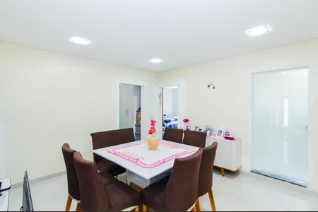 Casa para alugar com 357m², 3 quartos e 2 vagasSala de Jantar