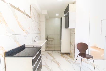 Apartamento para alugar com 35m², 2 quartos e sem vagaCozinha e Área de Serviço