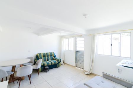 Sala de casa à venda com 3 quartos, 250m² em Jardim Santa Barbara, Guarulhos