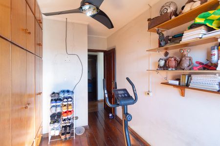 Casa à venda com 180m², 3 quartos e 2 vagasQuarto 2