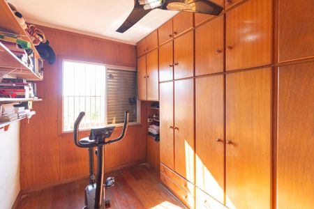 Casa à venda com 180m², 3 quartos e 2 vagasQuarto 2