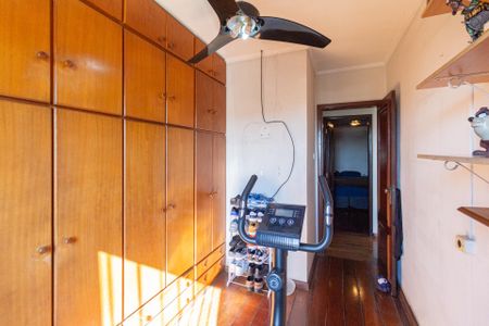 Casa à venda com 180m², 3 quartos e 2 vagasQuarto 2