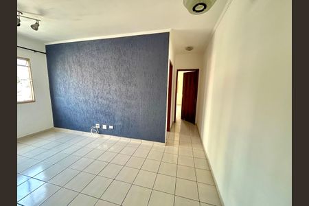 Apartamento para alugar com 60m², 2 quartos e 1 vagaSala