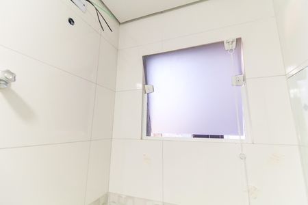 Apartamento para alugar com 48m², 2 quartos e 1 vaga Apartamento para alugar com 48m², 2 quartos e 1 vagaBanheiro
