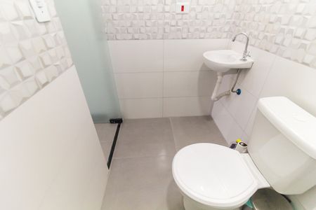 Apartamento para alugar com 48m², 2 quartos e 1 vaga Apartamento para alugar com 48m², 2 quartos e 1 vagaBanheiro