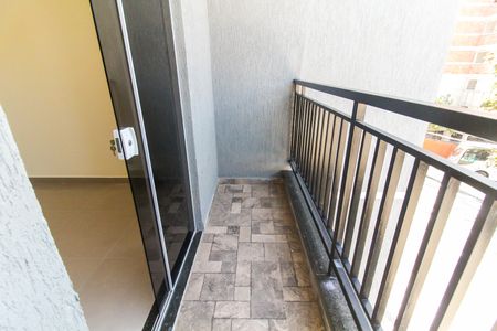Apartamento para alugar com 48m², 2 quartos e 1 vaga Apartamento para alugar com 48m², 2 quartos e 1 vagaVaranda do Quarto 2
