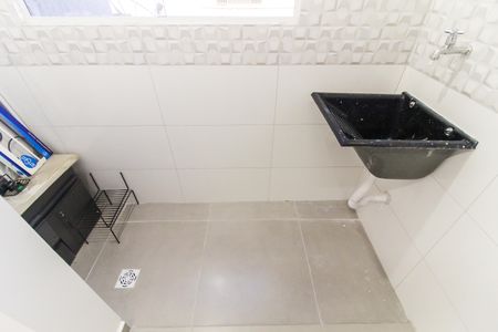 Apartamento para alugar com 48m², 2 quartos e 1 vaga Apartamento para alugar com 48m², 2 quartos e 1 vagaCozinha e Área de Serviço