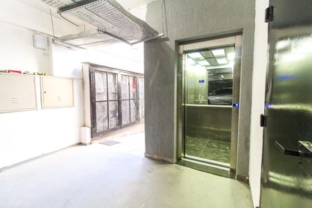 Apartamento para alugar com 48m², 2 quartos e 1 vaga Apartamento para alugar com 48m², 2 quartos e 1 vagaEstacionamento