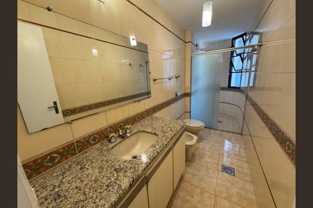 Apartamento para alugar com 4 quartos, 210m² em Santo Antônio, Belo Horizonte