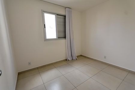 Quarto 1 de apartamento para alugar com 2 quartos, 93m² em Buritis, Belo Horizonte